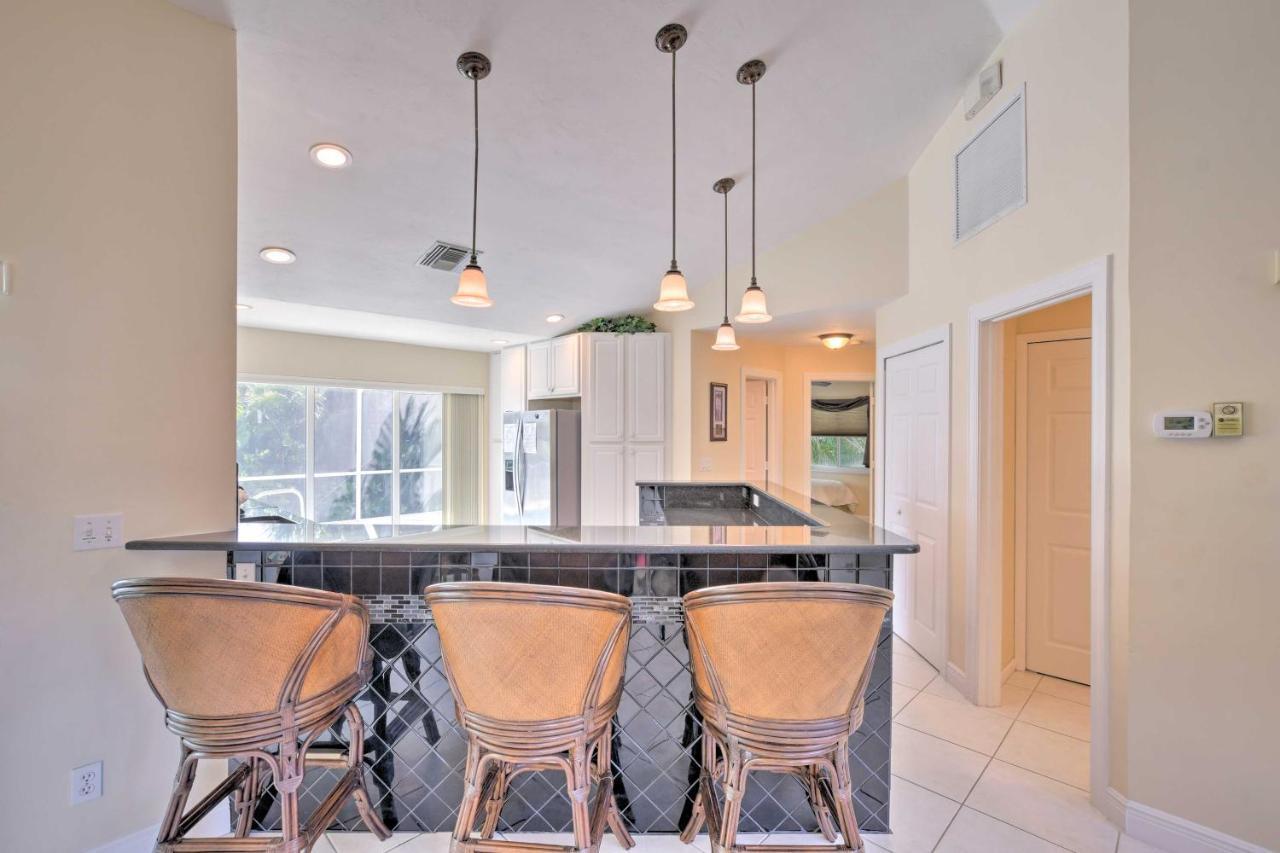 Canalfront Home With Private Saltwater Pool! Marco Island Buitenkant foto